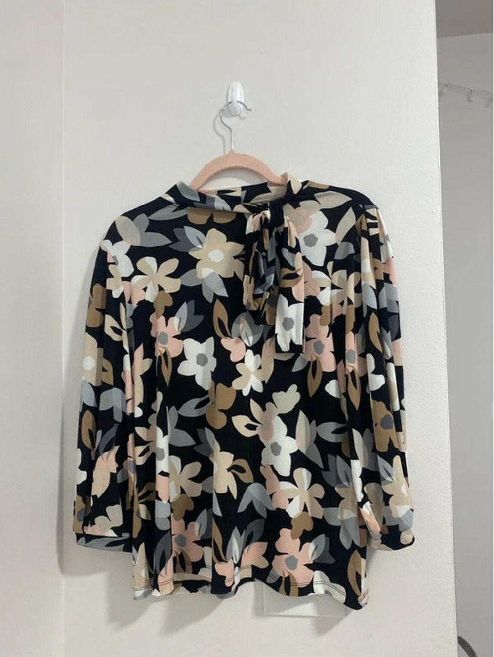 Cato long sleeve shirt - size small